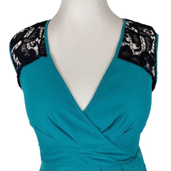 Bar III Teal dress with black lace inserts- size M - Picture 2 of 7